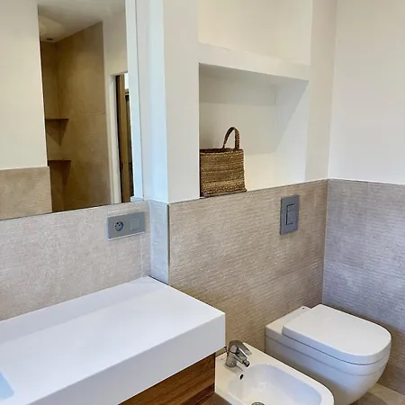 Le Grand Bouteillan *