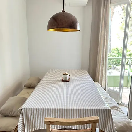 Le Grand Bouteillan Pierrevert