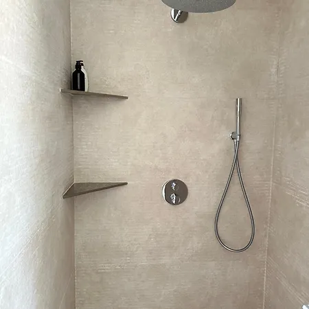 Le Grand Bouteillan * Pierrevert