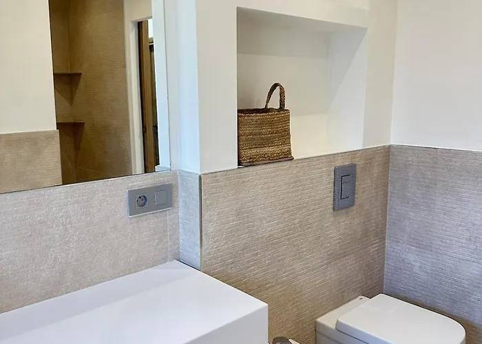 Le Grand Bouteillan *